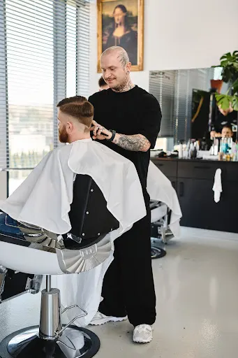 Barberhood - Barber Shop Rzeszów | Barber Lisa Kuli